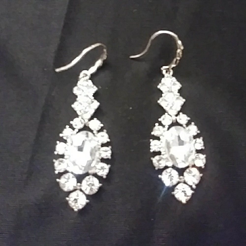 Rhinestone Dangle Earrings